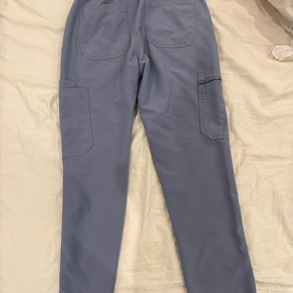 Figs Vapor Blue Rafaela and Yola Scrubs set - Picture 7 of 8